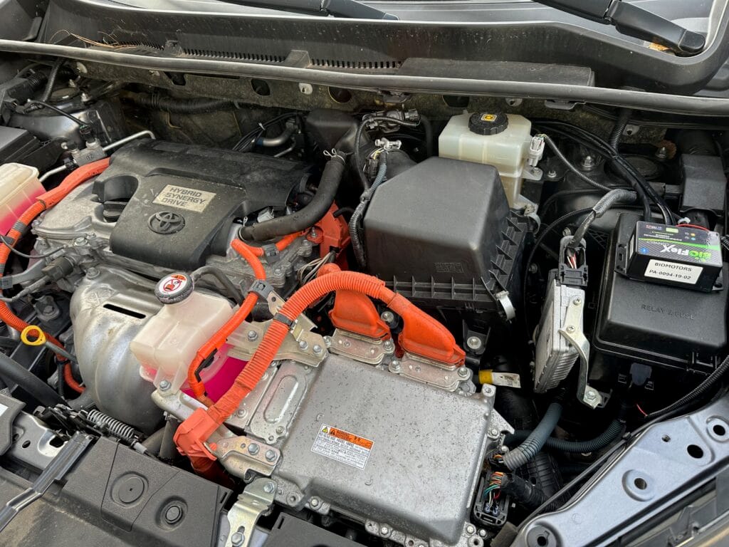 Installation d’un boîtier éthanol homologué sur véhicule hybride.