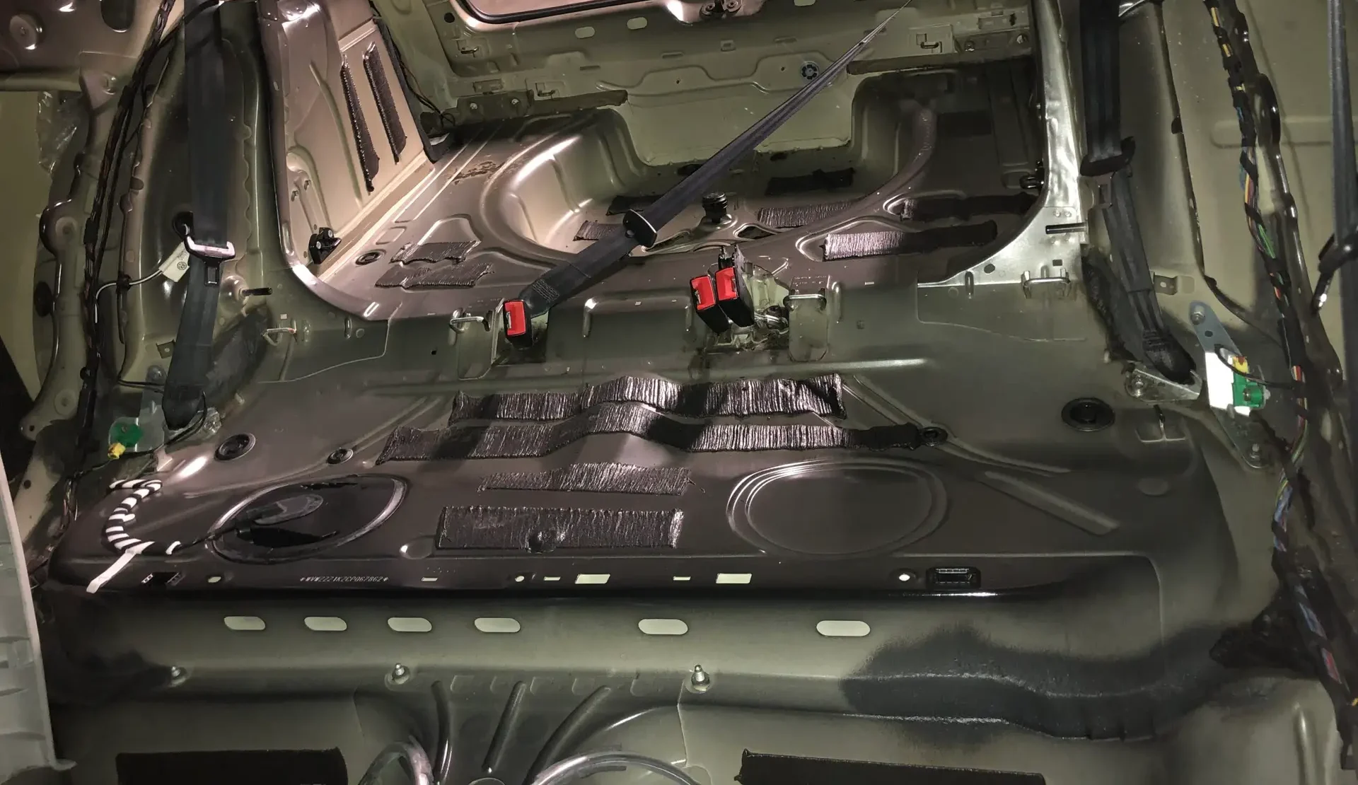 isolation phonique hifi voiture requinqauto eyguieres